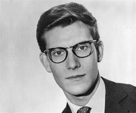 yves saint laurent biografi